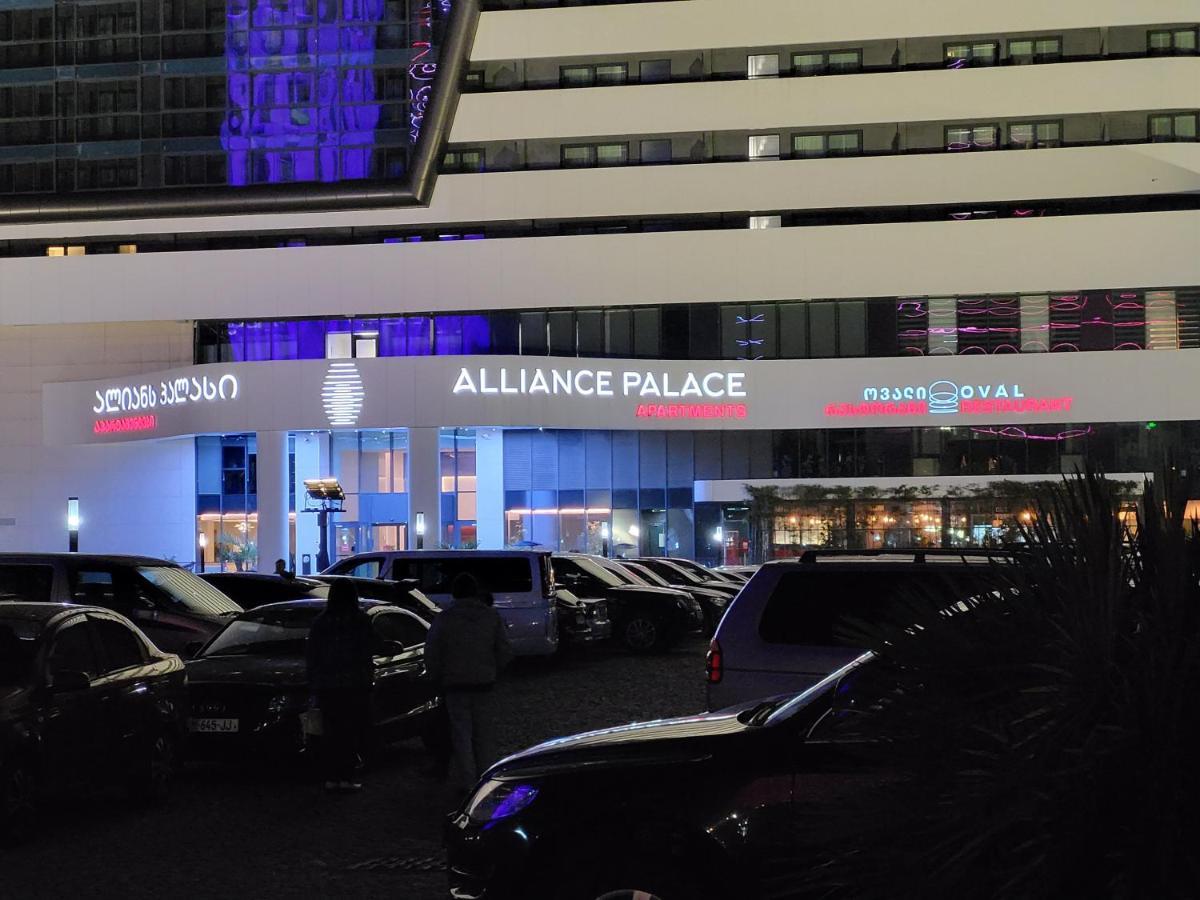 Black Sea Apartments Alliance Palace バトゥーミ エクステリア 写真