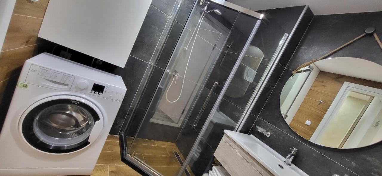 Black Sea Apartments Alliance Palace バトゥーミ エクステリア 写真